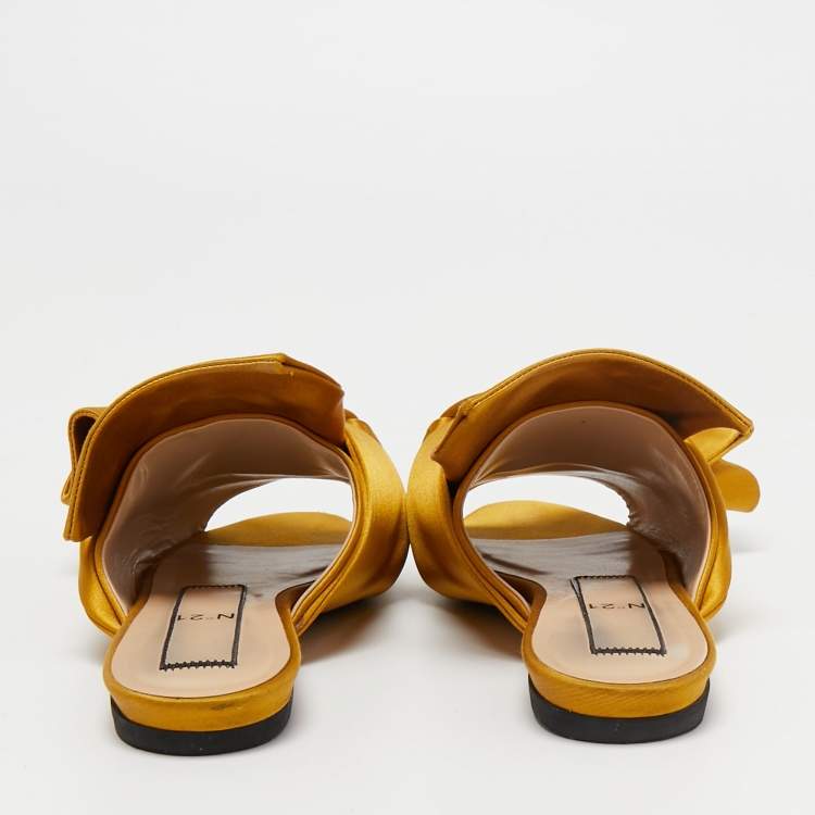 Pre Owned Nº21 Yellow Satin Raso Knot Peep Toe Flat Slide Mules Size 37