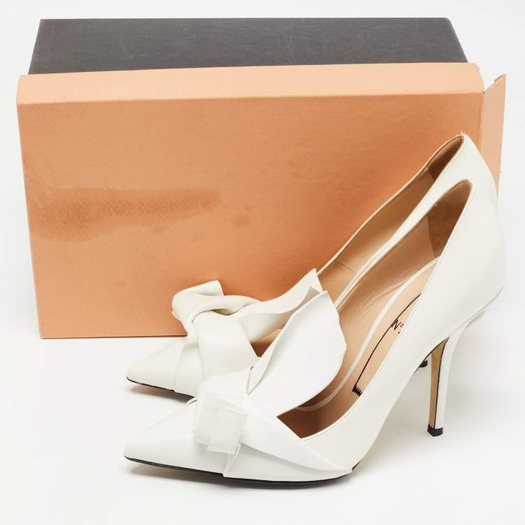 Pre Owned N21White Leather Abstract Bow Pointed Toe Pumps Size 40