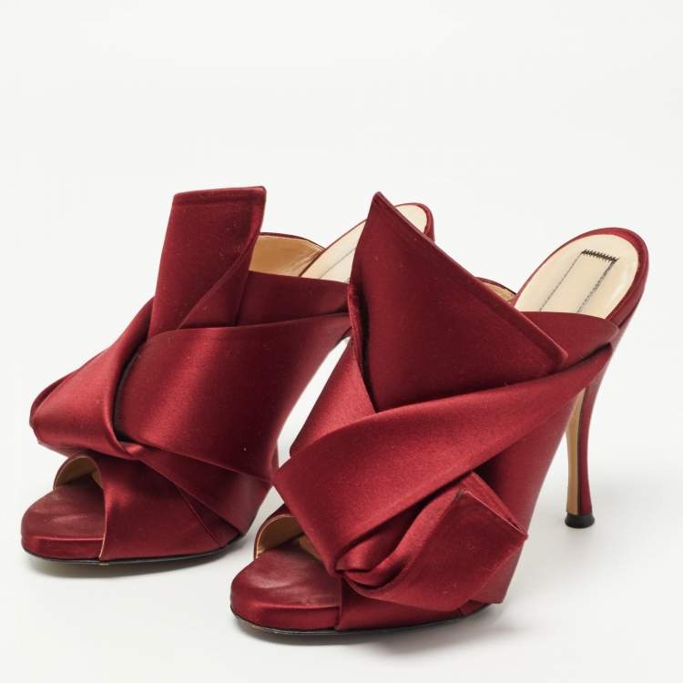 Pre Owned N21 Burgundy Satin Raso Knot Peep Toe Mules Size 37   