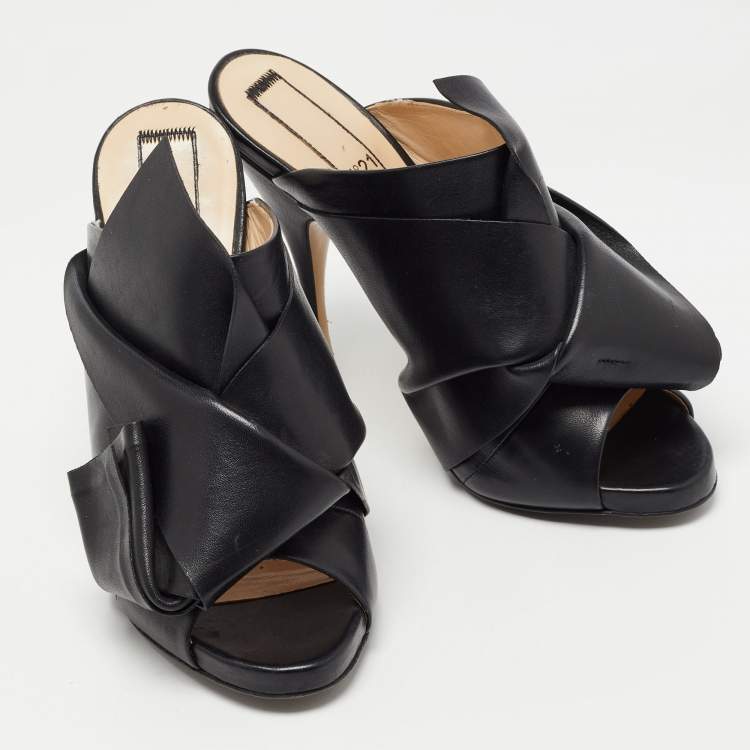 Pre Owned N21 Black Leather Raso Knot Mules Size 37
