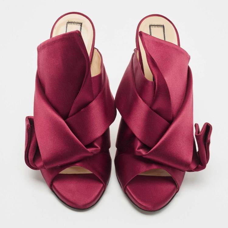 Pre Owned Nº21 Burgundy Satin Ronny Pleated Slide Sandals Size 40