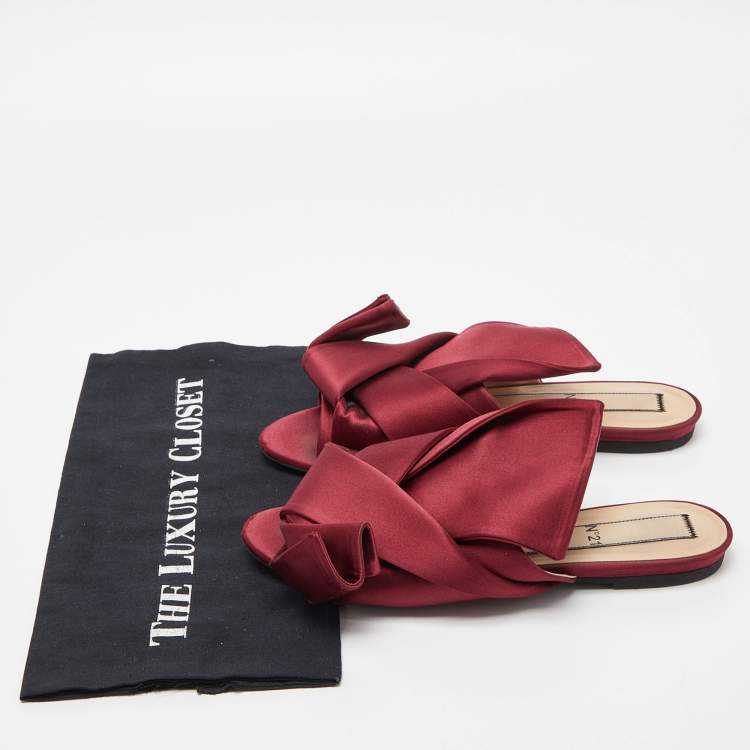 Pre Owned Nº21 Burgundy Satin Knot Flat Slides Size 39