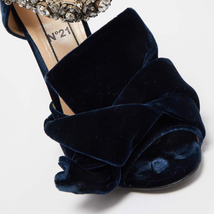 Pre Owned  N°21 Navy Blue Velvet Crystal Embellished Ankle Strap Sandals Size 36