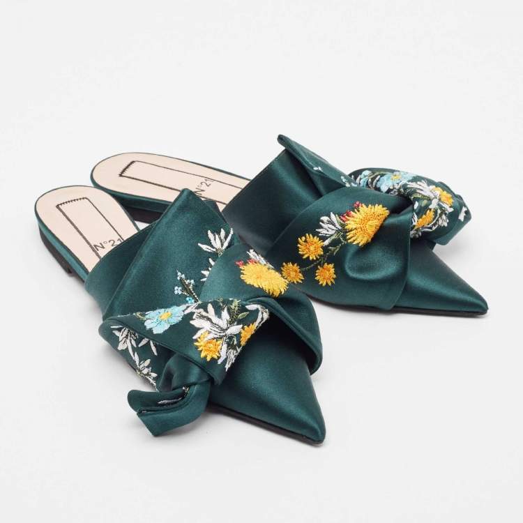 Pre Owned N21 Green Satin Floral Embroidered Knot Flat Slides Size 36