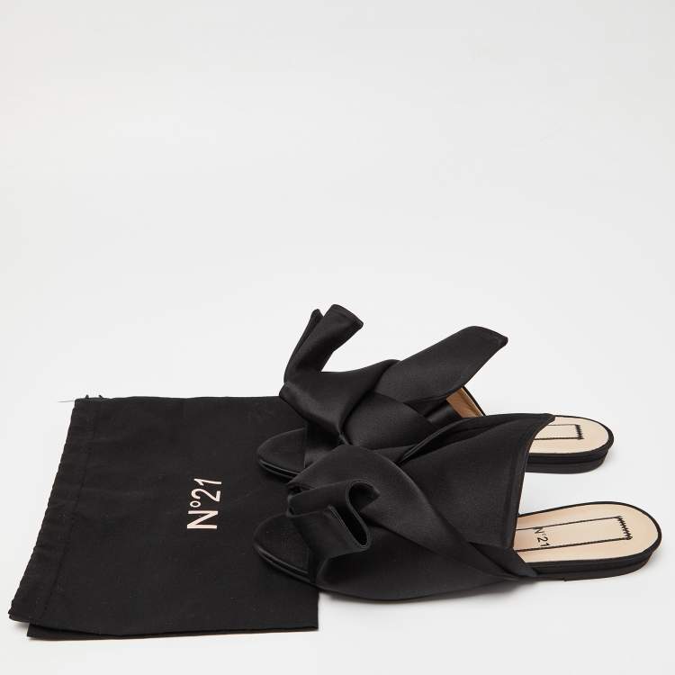 Pre Owned Nº21 Black Satin Raso Knot Flat Mules Size 38.5