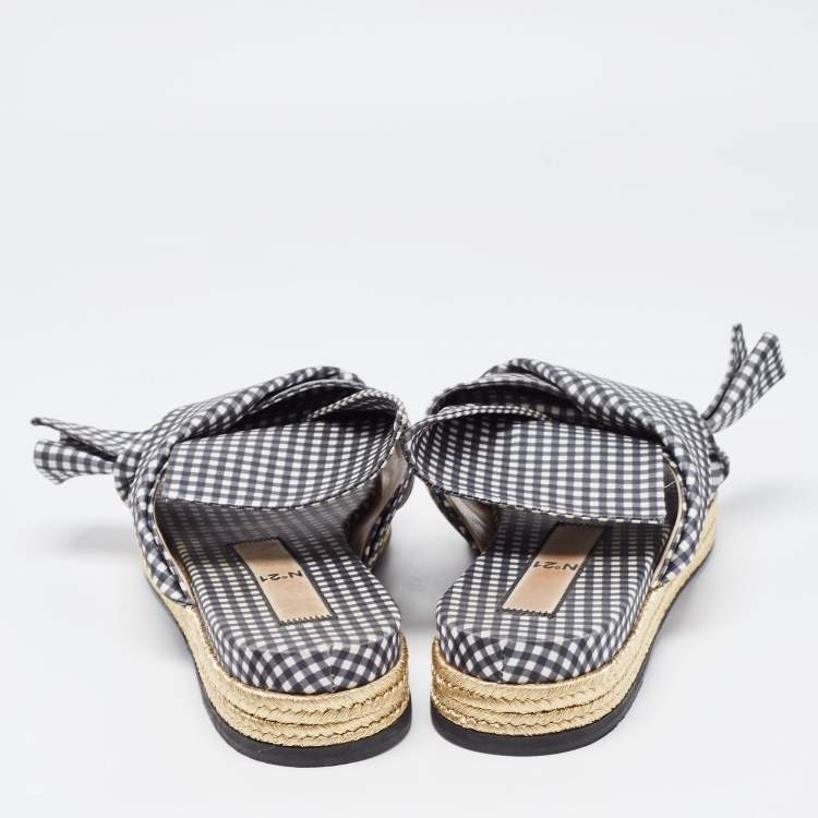 Pre Owned  N°21 White/Black Fabric Knot  Slide Flats Size 41