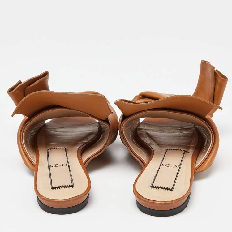 Pre Owned Nº21 Tan Knot Flat Slide Mules Size 36