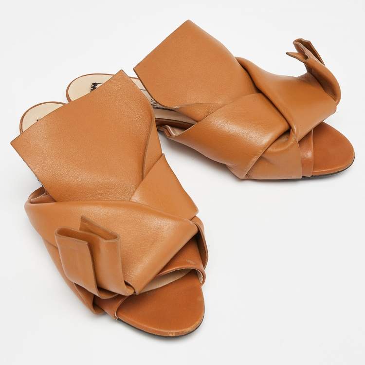 Pre Owned Nº21 Tan Knot Flat Slide Mules Size 36