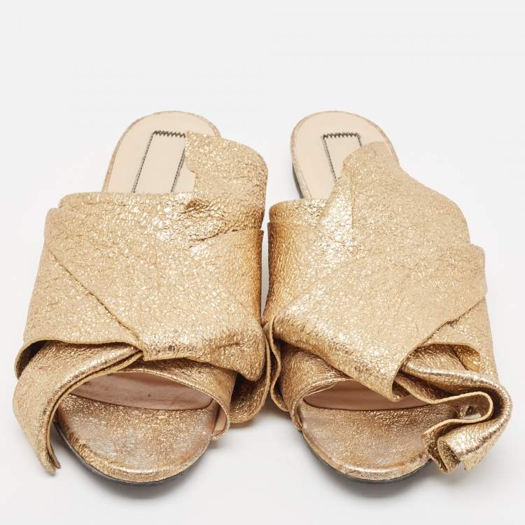 Pre Owned Nº21 Metallic Gold Foiled Leather Knot Open Toe Mules Size 39