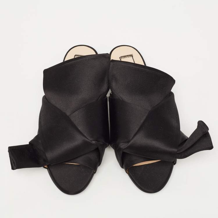 Pre Owned Nº21 Black Satin Knot Flat Slides Size 36