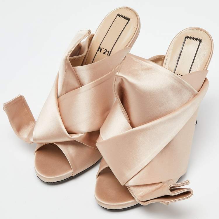 Pre Owned N°21 Beige Pleated Satin Ronny Mules Size 39