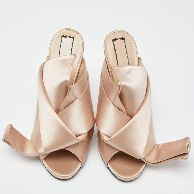 Pre Owned N°21 Beige Pleated Satin Ronny Mules Size 39
