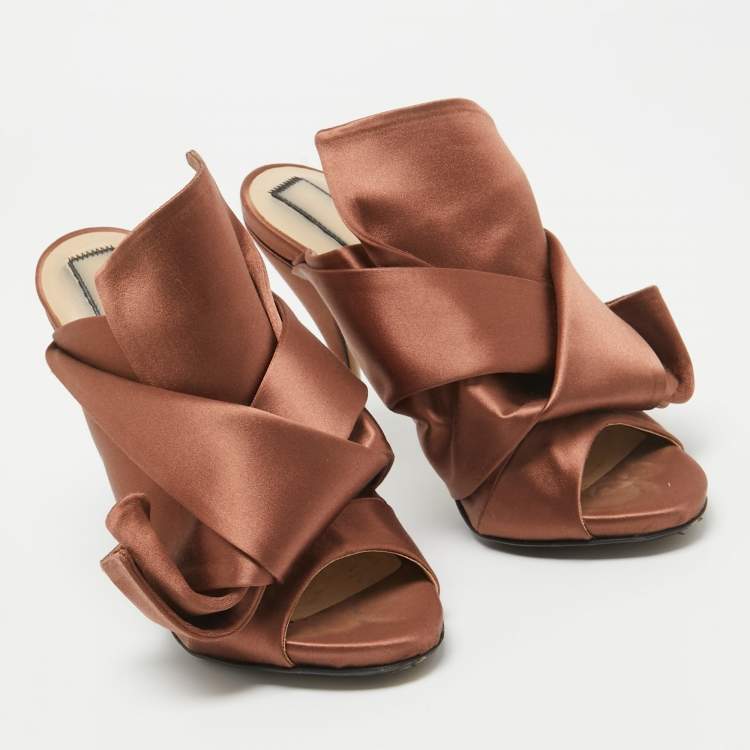 Pre Owned N21 Brown Satin Raso Knot Mules Size 37
