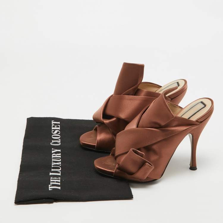 Pre Owned N21 Brown Satin Raso Knot Mules Size 37