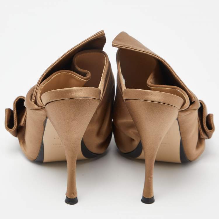 Pre Owned  N°21 Beige Satin Raso Knot Mule Sandals Size 37