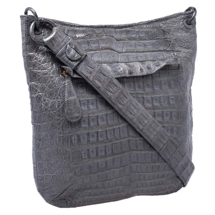 مملوكة مسبقًا Nancy Gonzalez Grey Crocodile Messenger Bag
