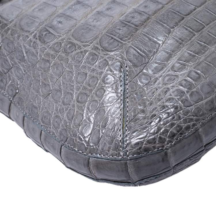 مملوكة مسبقًا Nancy Gonzalez Grey Crocodile Messenger Bag