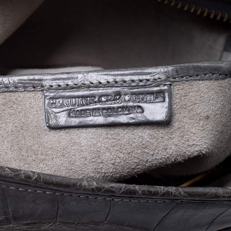 مملوكة مسبقًا Nancy Gonzalez Grey Crocodile Messenger Bag