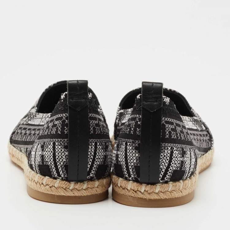 Pre Owned Nicholas Kirkwood Black/White Embroidered Fabric Mexican Pointed Toe Espadrille Flats Size 40