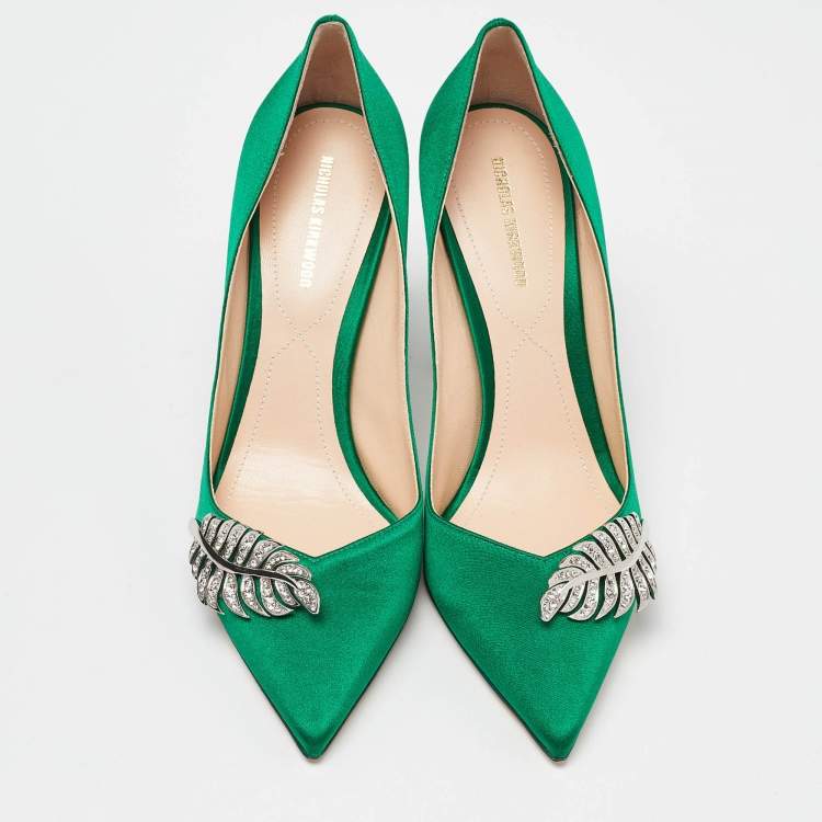 Pre Owned Nicholas Kirkwood Green Satin Crystal Embellished Pointed Toe Pumps Size 38