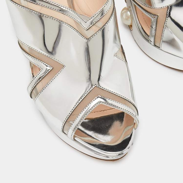 Pre Owned Nicholas Kirkwood Silver Leather and Mesh Pearl Embellished Platform Block Heel Slide Sandals Size 40