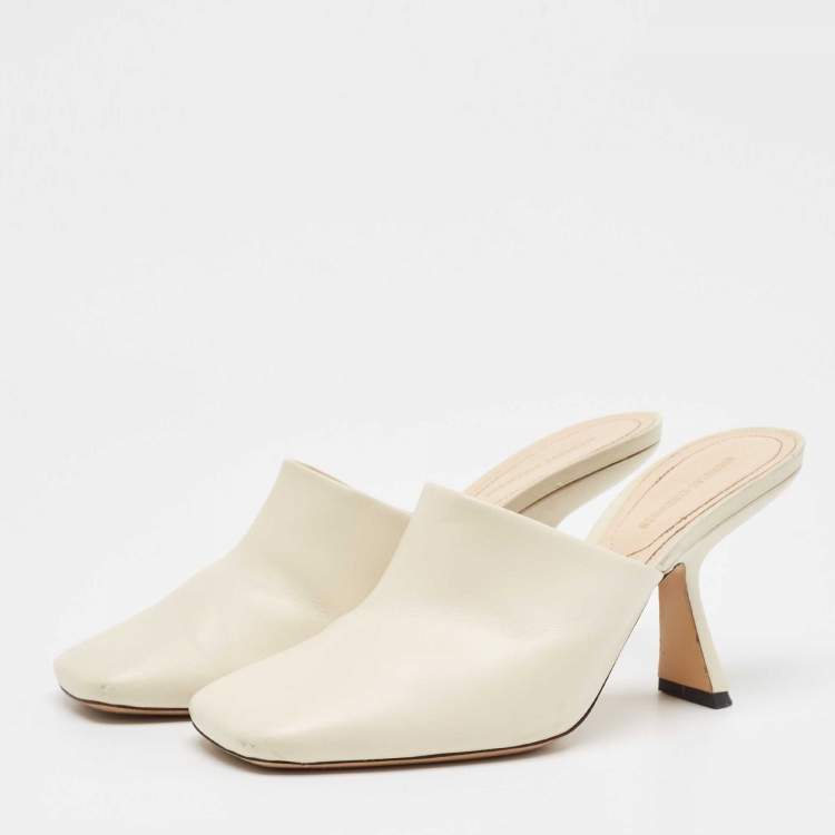 Pre Owned Nicholas Kirkwood Cream Leather Sandals Size 40