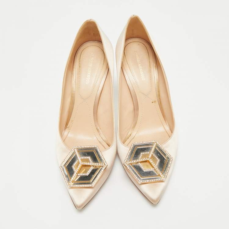Pre Owned Nicholas Kirkwood Beige Satin Crystal Embellished Eden Pointed Toe Pumps Size 39.5