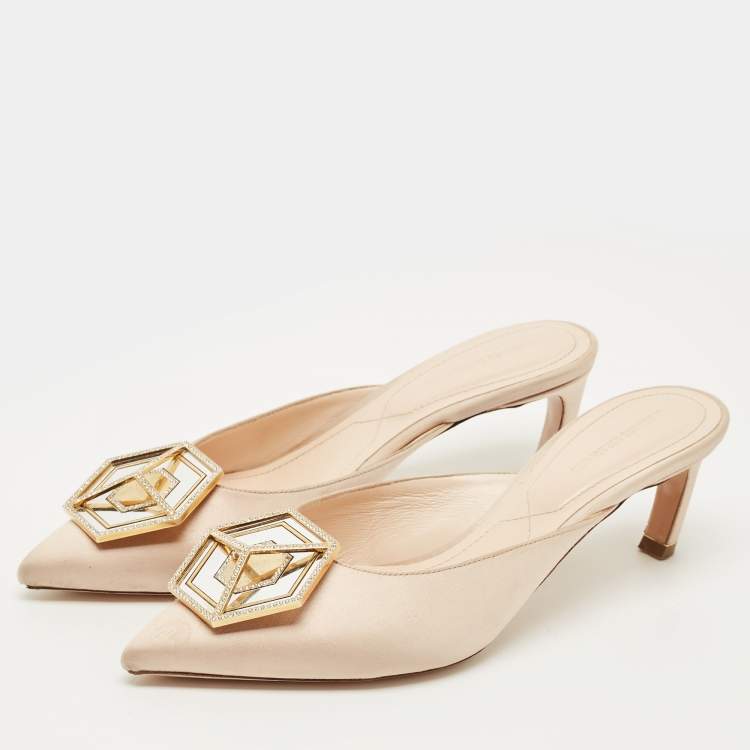 Pre Owned Nicholas Kirkwood Beige Satin Eden Crystals Embellished Mule Sandals Size 39