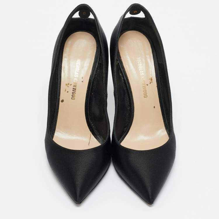 Pre Owned Nicholas Kirkwood Size 35 Black Satin Faux Pearl Detail Pumps