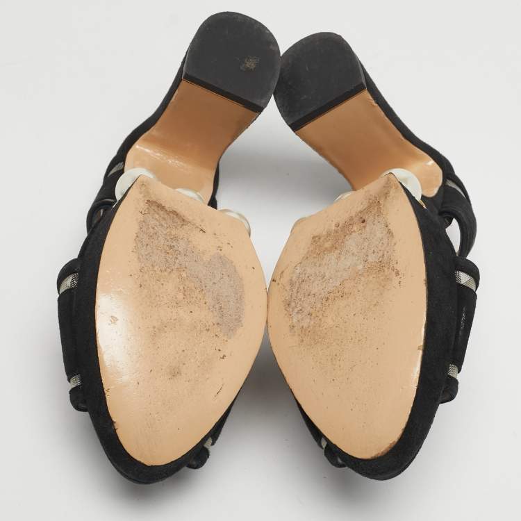 مملوكة مسبقًا Nicholas Kirkwood Size 37.5 Black Lace and Suede Pearl Embellished Platform Slide Sandals