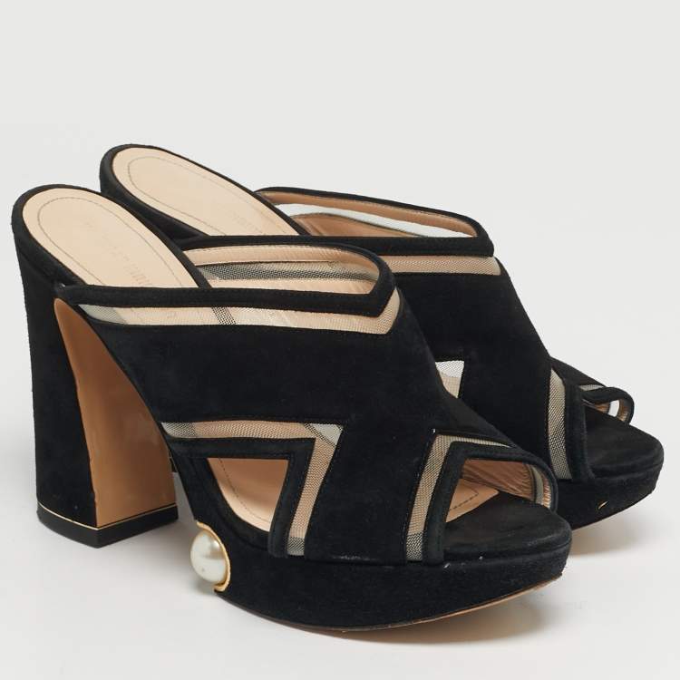 مملوكة مسبقًا Nicholas Kirkwood Size 37.5 Black Lace and Suede Pearl Embellished Platform Slide Sandals