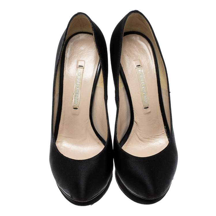 Pre Owned Nicholas Kirkwood Black Satin Platform Pumps Size 35.5