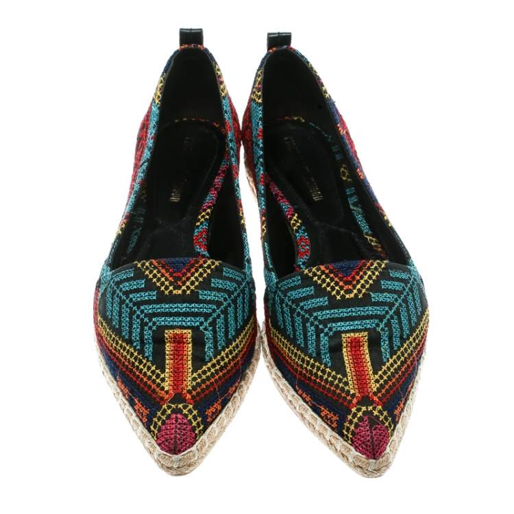 Pre Owned Nicholas Kirkwood Black/Multicolor Embroidered Fabric Mexican Pointed Toe Espadrilles Size 39