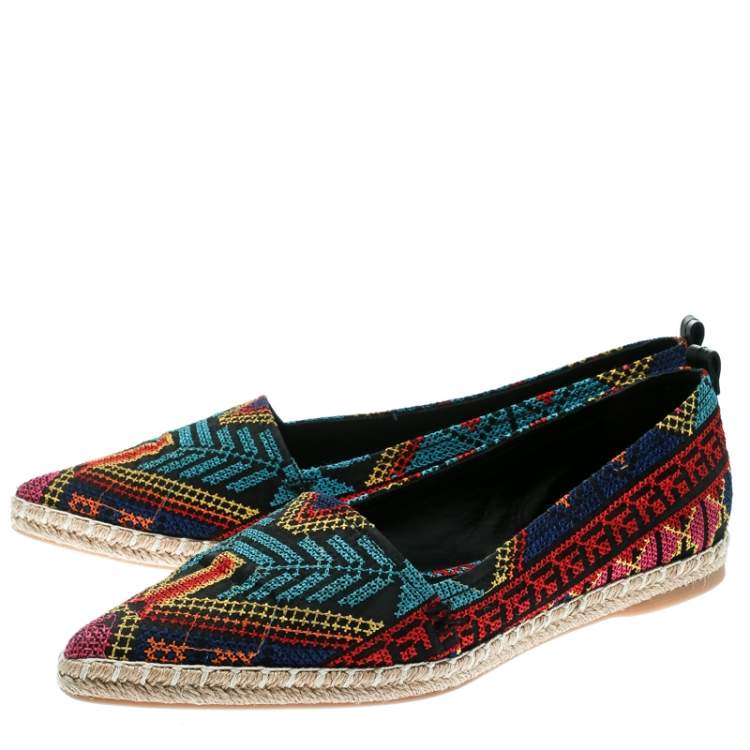 Pre Owned Nicholas Kirkwood Black/Multicolor Embroidered Fabric Mexican Pointed Toe Espadrilles Size 39
