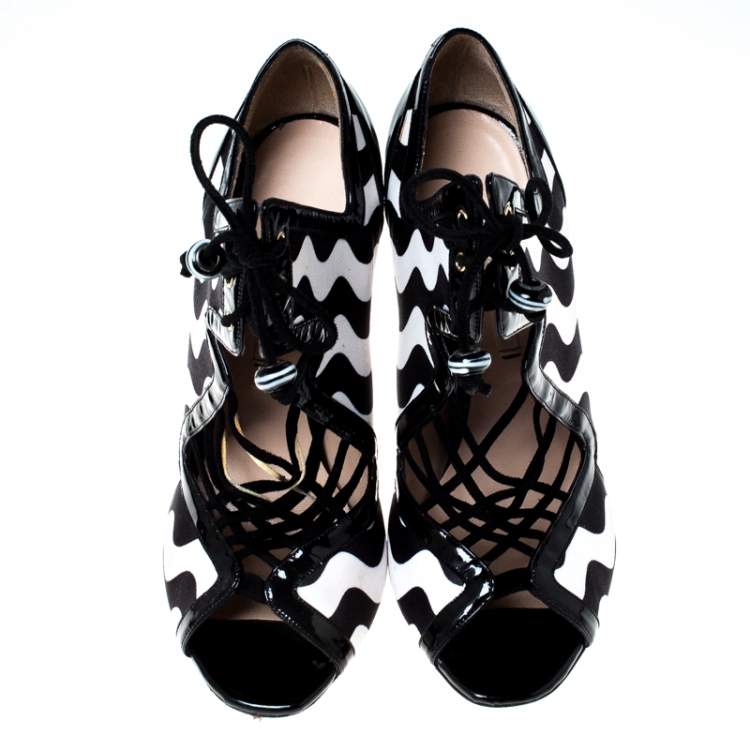Pre Owned Nicholas Kirkwood Monochrome Satin And Patent Leather Cut Out Strappy Sandals Size 37