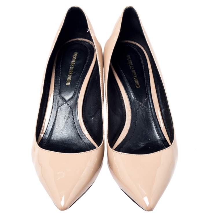 Pre Owned Nicholas Kirkwood Beige Patent Leather Pointed Toe Pumps Size 37