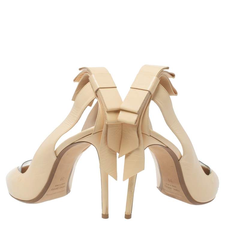 Pre Owned Nicholas Kirkwood Cream Leather And PVC Origami Bow Pointed Toe Pumps Size 39
