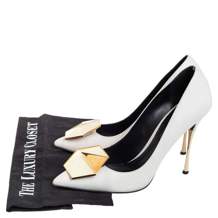 Pre Owned Nicholas Kirkwood White Leather Hexagon Pointed Toe Pumps Size 38.5