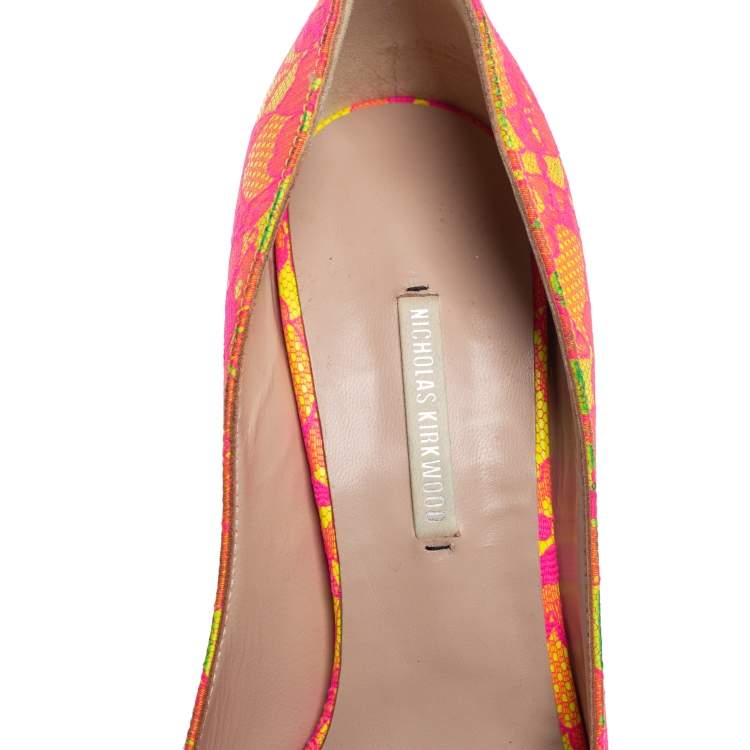 Pre Owned Nicholas Kirkwood Neon Pink And Yellow Lace Peep Toe Pumps Size 38.5