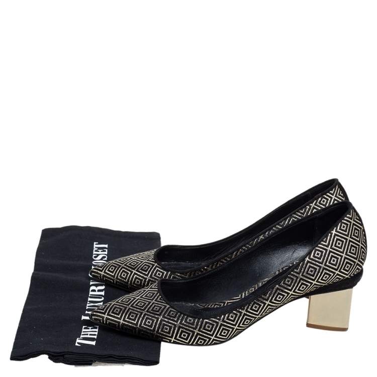 Pre Owned Nicholas Kirkwood Black/Gold Diamond Quilt Pattern Suede Pointed Toe Pumps Size 41