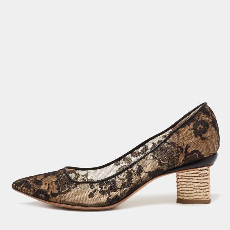 Pre Owned Nicholas Kirkwood Black/Beige Lace And Leather Floral Block Heel Pumps Size 39