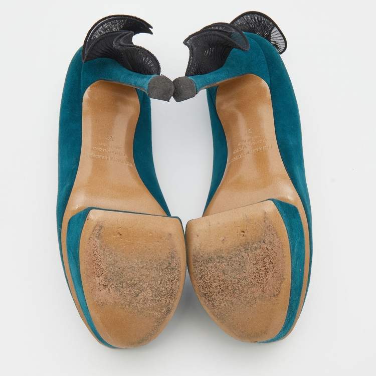 Pre Owned Nicholas Kirkwood Teal Blue/Black Suede and Ruffle Fabric Platform Pumps Size 37