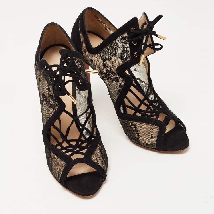 Pre Owned Nicholas Kirkwood Black Lace and Suede Cut Out Lace Up Booties Size 38