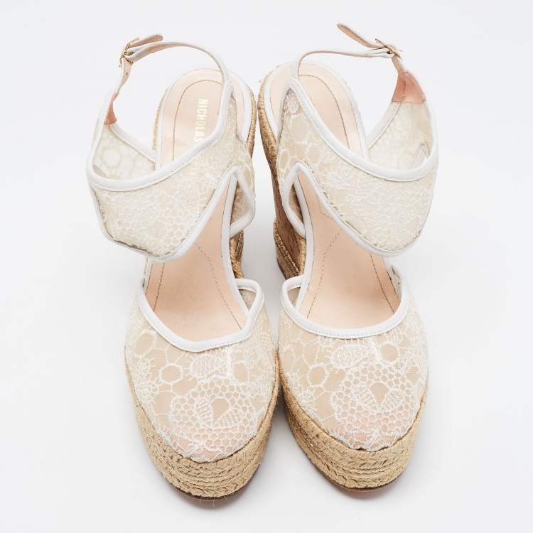مملوكة مسبقًا Nicholas Kirkwood White Lace Wedge Platform Ankle Strap Espadrilles Size 39.5