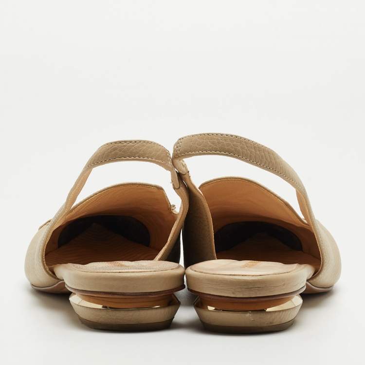 مملوكة مسبقًا Nicholas Kirkwood Beige Leather Beya Slingback Flats Size 40.5