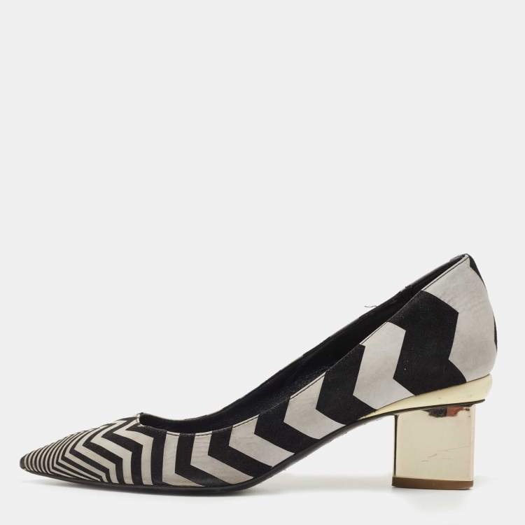 Nicholas Kirkwood Stiletto Heel Pumps