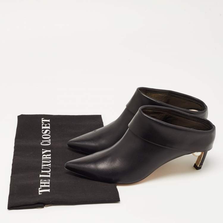 Pre Owned Nicholas Kirkwood Black Leather Pointed Toe Mules Size 37
