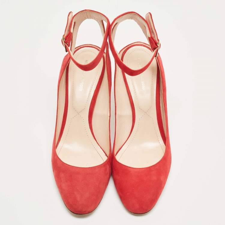 Pre Owned Nicholas Kirkwood Red Suede Maeva Pumps Size 40