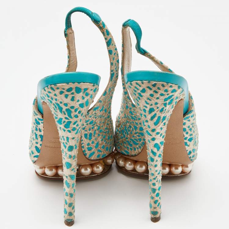 Pre Owned Nicholas Kirkwood Blue/White Textured Suede Pearl Embellished Slingback Sandals Size 39
