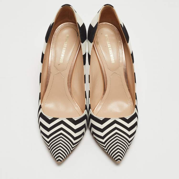 Pre Owned Nicholas Kirkwood Black/White Suede and Leather Pointed Toe Pumps Size 37.5